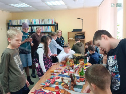 Самарская областная библиотека для слепых провела экскурсию для школьников