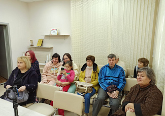 Встреча читателей  с писательницей фантастом Софьей Ролдугиной