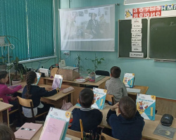 «День Победы, как он был от нас далек»: литературный час