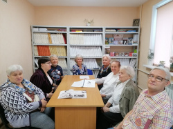 «Прикосновение гения»: литературно-музыкальный час к 120-летию со дня рождения Д.Д. Шостаковича, советского композитора