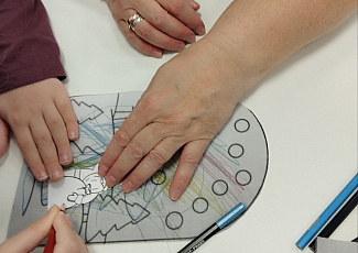 Творческое занятие «В мастерской Деда Мороза».