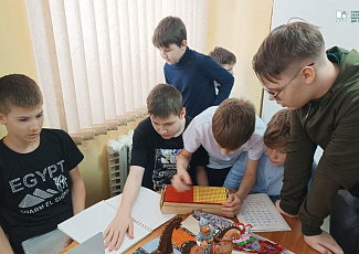 Самарская областная библиотека для слепых провела экскурсию для школьников