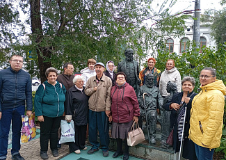 Прогулка, где Самара раскрывается через книги