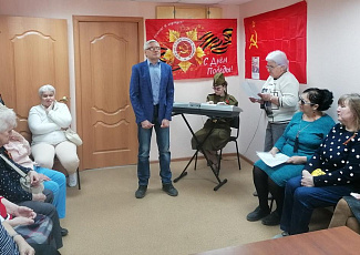 «Память, которая нас объединяет»: в Сызрани состоялся патриотический час ко Дню Победы
