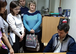 Экскурсия для студентов в Самарскую областную библиотеку для слепых