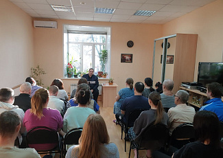 Новая программа художественного чтения «Рассказы о детстве, юности и молодости»