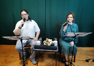 Художественное чтение "Дачные истории на террасе"