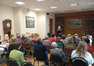 Музыкально-поэтическая программа "Поговорим о любви"