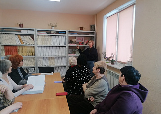 Презентация книжной выставки «В книжной памяти мгновения войны»