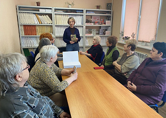 Презентация книжной выставки «В книжной памяти мгновения войны»